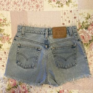 Levi’s 550 shorts relaxed fit tapered leg